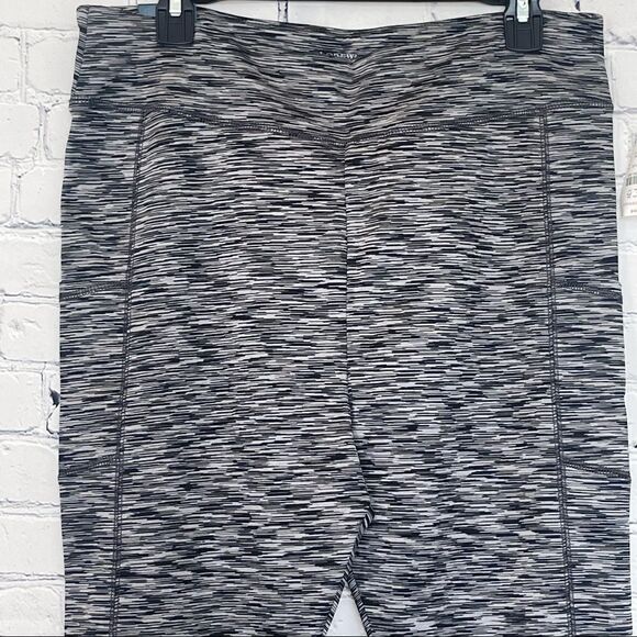 J.Crew Factory Cropped Leggings - Picture 6 of 9